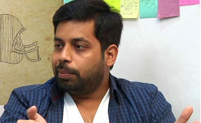 ‘మహర్షి’సక్సెస్ మీట్ : నటుడు, ఆర్జే హేమంత్‌ కారు ప్రమాదం