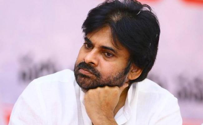 ఆ డైరక్టర్ కు పవన్ గ్రీన్ సిగ్నల్ ఇచ్చేశారా?