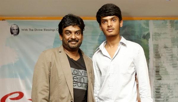 ఫ్లాఫ్ డైరక్టర్ చేతిలో పెడుతున్నావేంటి పూరి?