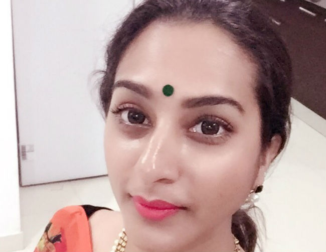 నటి సురేఖా వాణి భర్త మృతి!