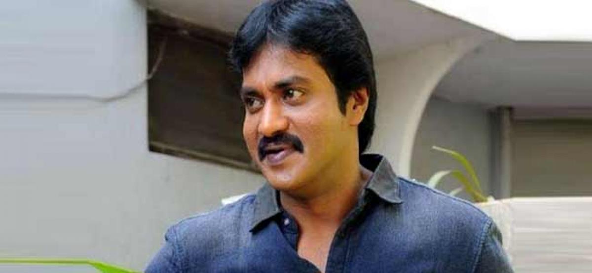 జ్వ‌రంతో చేరితే గ్యాస్ట్రిక్ అంటారా? సునీల్‌లో కంగారు!!