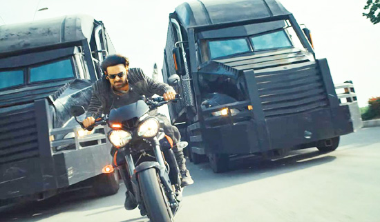 వామ్మో .. అంతకా? : ‘సాహో’ గోదావరి జిల్లాల రైట్స్