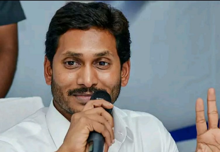 స్వాతంత్ర దినోత్సవ వేడుకలపై సీఎం జగన్ కొత్త ఆలోచన..
