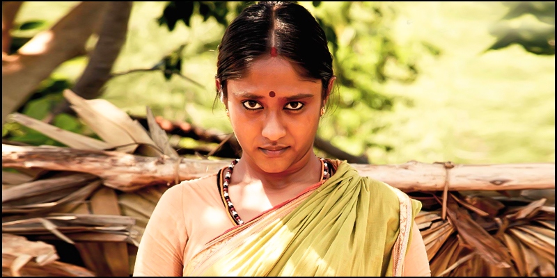 హీరోయిన్ హౌజ్ అరెస్ట్,పోలీస్ కేసు