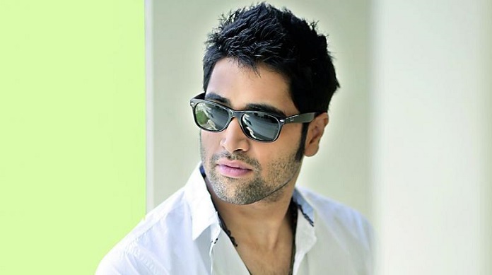 అడివి శేష్ గాళ్ ఫ్రెండ్ సీక్రెట్