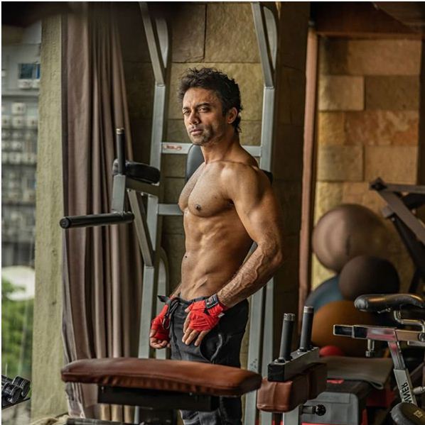 అల్లు అర్జున్ చిత్రంలో నవదీప్ షాకింగ్ క్యారక్టర్