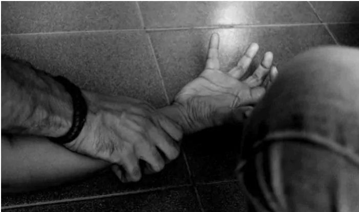 అత్తగారిని రేప్ చేసాడు, బయిటపెడితే భార్యకు విడాకులన్నాడు