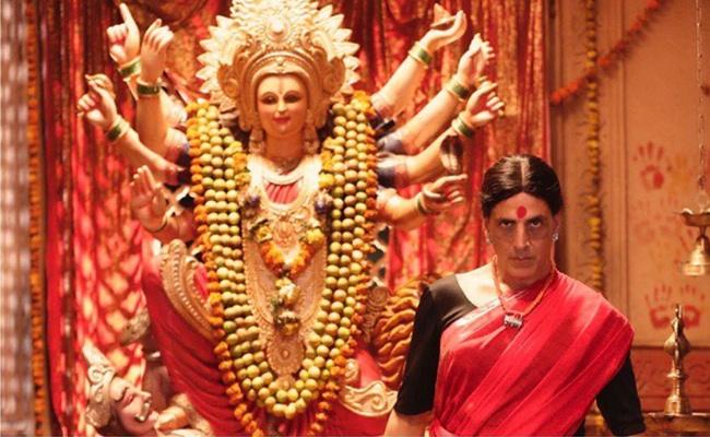 ట్రాన్స్‌జెండర్‌ లుక్ కు సెట్ అయ్యాడంటూ వెటకారం