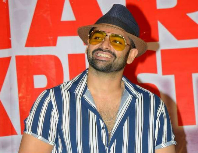 రామ్ చివరకు ఆ  రీమేక్ దగ్గరకే వచ్చి ఆగాడు