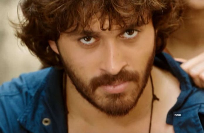 సెన్సేష‌న్ క్రియేట్ చేస్తున్న పూరి హీరో