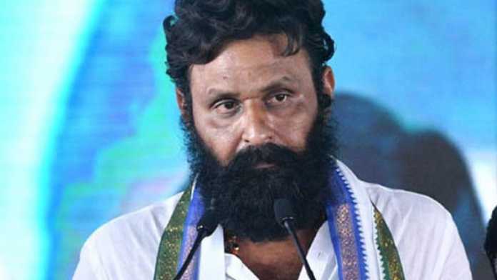 సీనియ‌ర్ కంటే జూనియ‌ర్ గొప్ప అంటున్న కొడాలి నాని