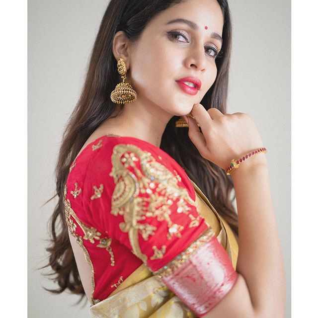 `అందాల రాక్ష‌సి` లావ‌ణ్య‌త్రిపాఠి ఇంటి పై ఐటీ దాడులు…?