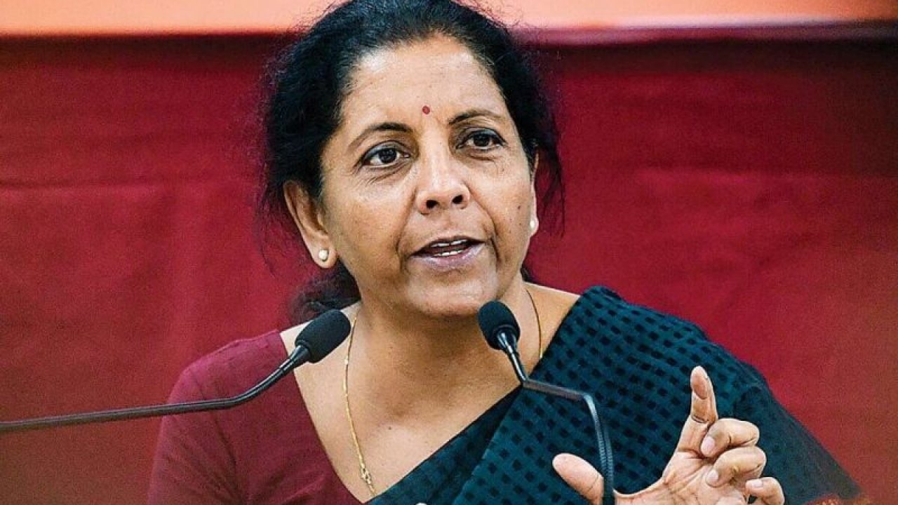 ఆర్ధిక శాఖ నుంచి నిర్మ‌ల‌మ్మ‌ని త‌ప్పిస్తున్నారా?