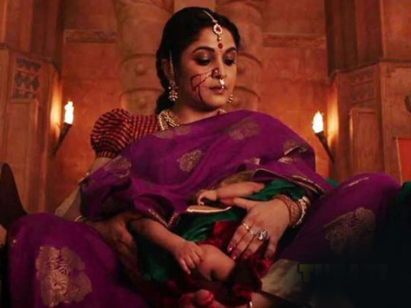 అమ్మ ప్రేమ‌ను చాటి చెపుతున్న వెండితెర హీరోయిన్లు…!