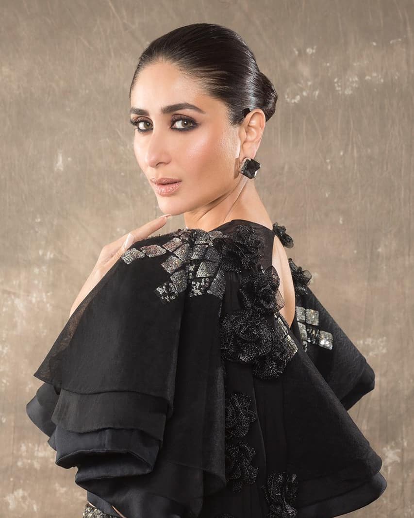 కుర్ర‌హీరోల‌ను  వ‌ద‌ల‌నంటున్న ముదురు హీరోయిన్‌