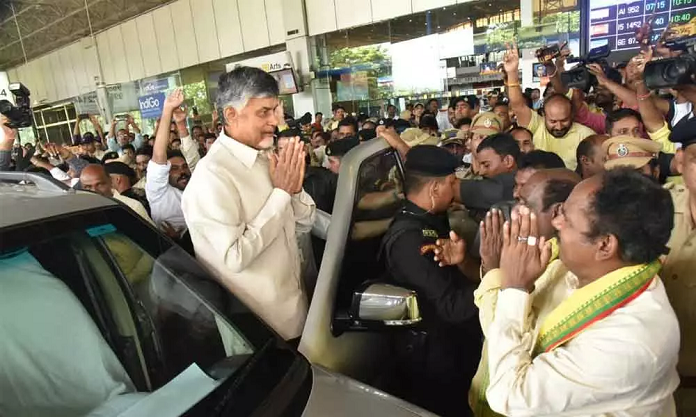 విశాఖ ఎయిర్ పోర్ట్ సంఘటనలపై కేంద్రం ఆరా?