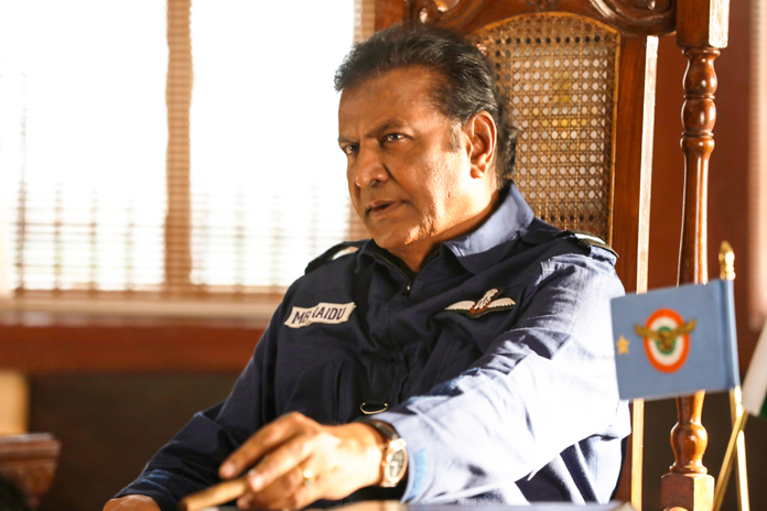 ఇన్నేళ్ల‌కు అస‌లు పేరుతో న‌టిస్తున్నాడు!