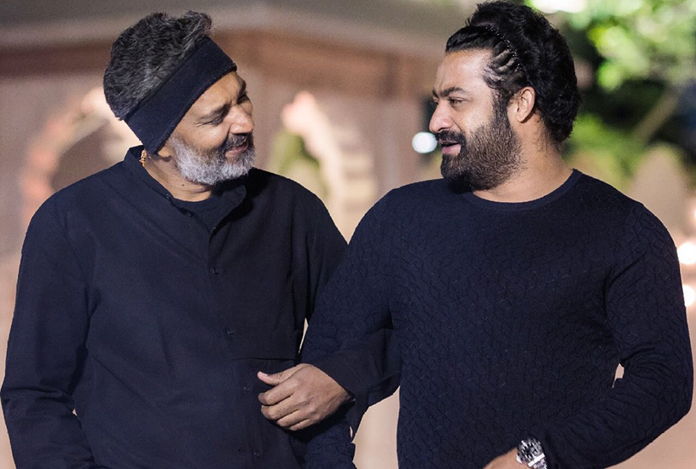 లైఫ్ రిస్క్ చేసి పులితో ఫైట్ చేసిన ఎన్టీఆర్ !