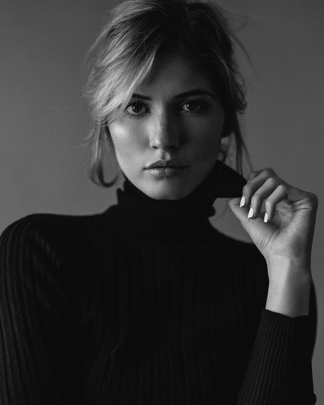 Shauna Sexton Bikini stills