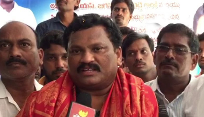 అజ్ఞాతనం నుండి బైటికొచ్చిన ఎమ్మెల్యే..!