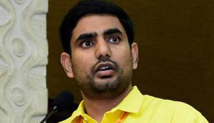 అన్న‌ద‌మ్ముల మ‌ధ్య చిచ్చు పెడ‌తారా!