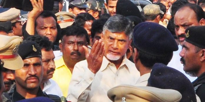 విశాఖ పట్నం అరెస్టులతో ఎవరి పరువు పోయింది?