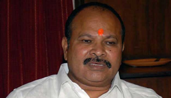 అధ్యక్ష పదవి నుండి కన్నాకు ఉద్వాసన పలికిన బీజేపీ 