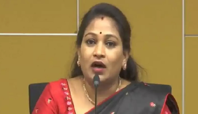 ఫైర్ బ్రాండ్ అనిత కూడా జంప్ చేయనున్నారా?