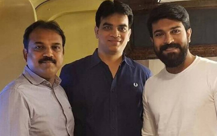 చిరంజీవి నిర్మాత తొలిసారి భ‌య‌ప‌డుతున్నారా?