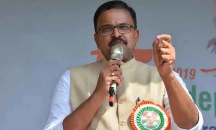 JD లక్ష్మి నారాయణ వైసీపీ లో చేరుతారా?