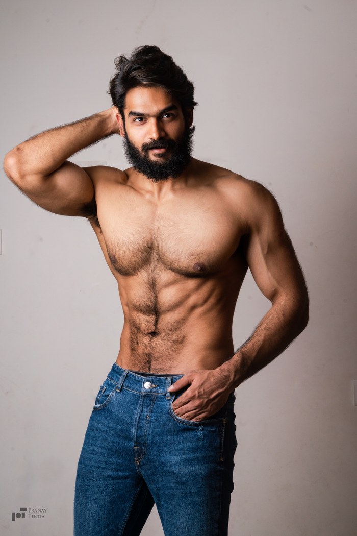 Kartikeya 6 Pack Stills