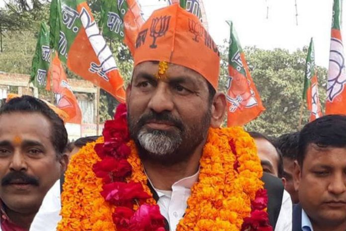 BJP MP’s petrol pump looted