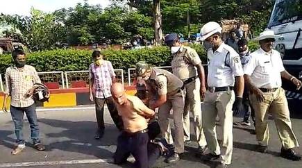 సుధాక‌ర్ పై బ్రిట‌న్ మీడియా ఏమ‌ని రాసింది!