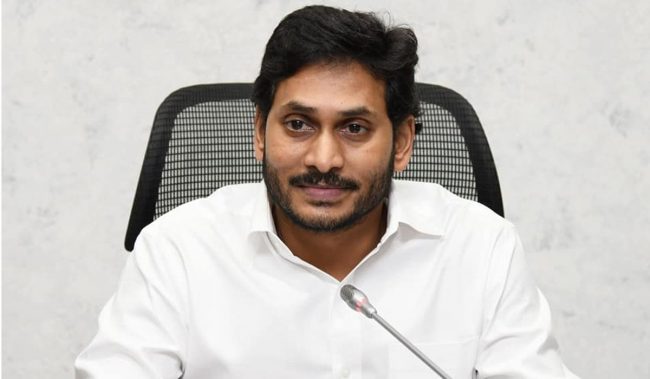 కరోనా కిట్ తో..   జగన్ ముందు చూపు !