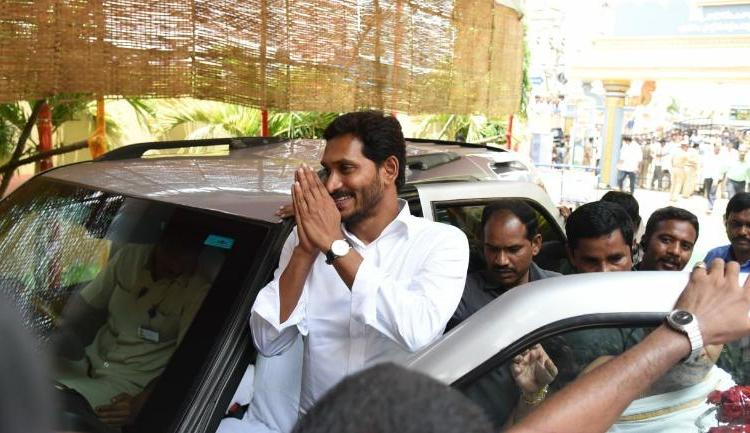 జగన్ డిల్లీ టూర్ గురించి టీడీపీలో టెన్షన్…టెన్షన్