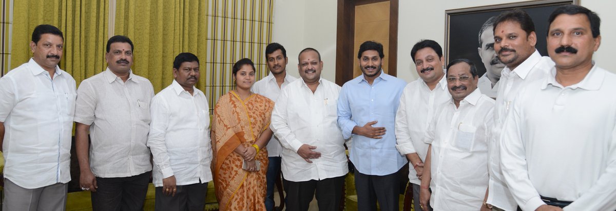 కరోనా వైరస్ వైసీపీ లీడర్లకు సోకదా!