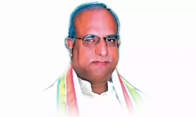 తెలంగాణ‌లో కాంగ్రెస్ సీనియ‌ర్ నేత దారుణ‌హ‌త్య‌