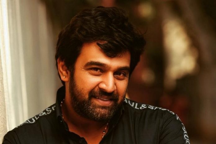 Kannada hero Chiranjeevi Sarja dies of heart attack!