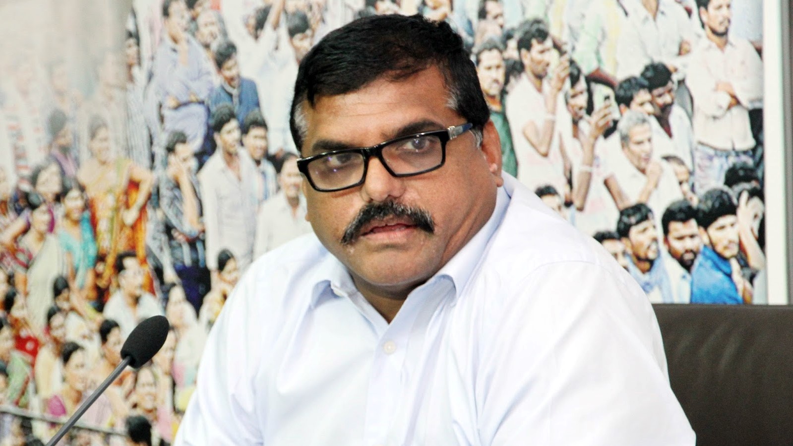 గ్రాఫిక్స్ నగరంలో బొత్స పర్యటన.. హౌ ఇట్స్ పాజిబుల్  