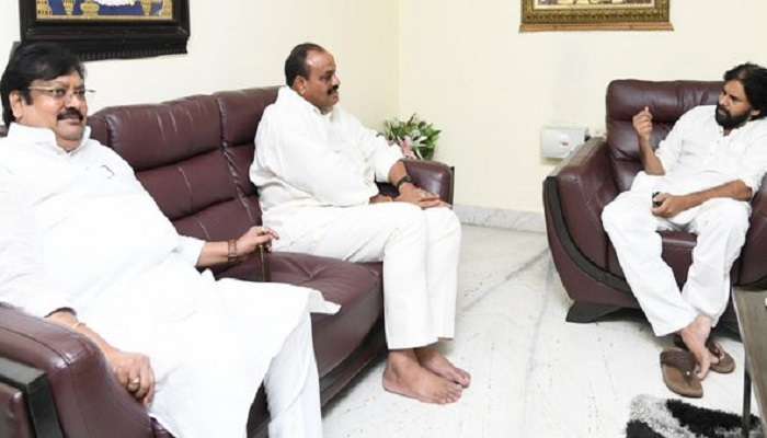 పచ్చ మీడియా వికృతం.. పవన్ టీడీపీకి మద్దతట 