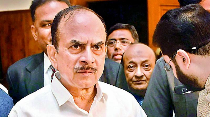 Breaking: Telangana Home Minister gets corona positive