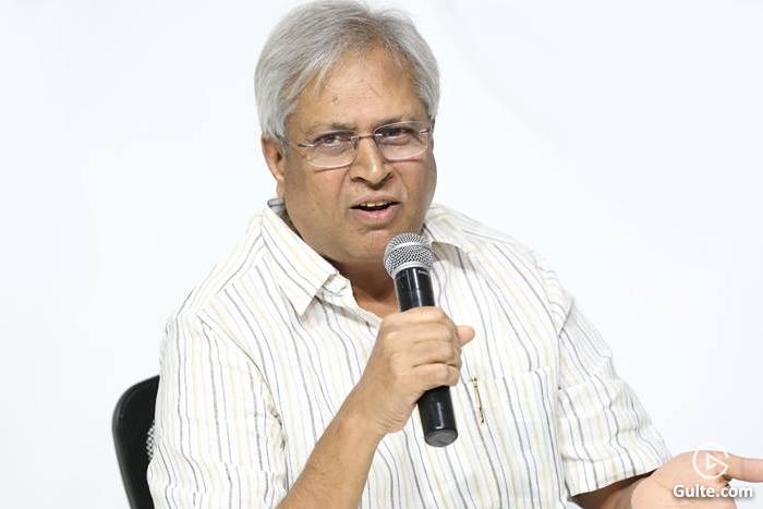 జగన్‌ది అవినీతి లేకుంటే అసమర్థత.. తేల్చేసిన ఉండవల్లి