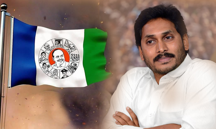 జగన్ పార్టీ బ్రాండ్ ఇమేజ్ మీద దెబ్బకొట్టే కుట్ర 