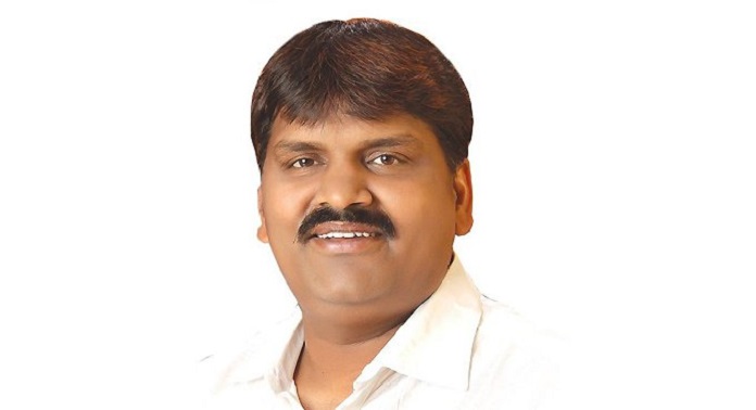 2 రోజుల క్రితం కేటీఆర్‌ను కలిసిన మేయర్‌కు కరోనా పాజిటివ్ 