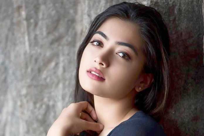 అసలే టీనేజ్‌.. అందులోను నేను కొంచెం రెబల్‌  –  రష్మిక