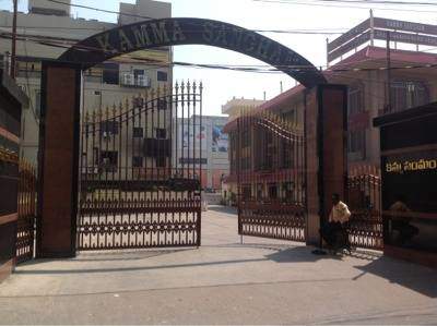 కమ్మ భ‌వ‌నాల్ని క‌రోనా సెంట‌ర్ల‌గా మార్చాలి!