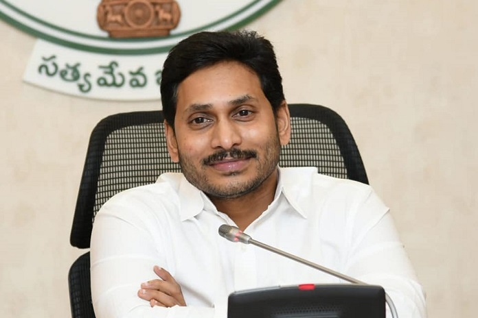 తన ఫేవరెట్ కీలక నేత కోసం ఒక స్పెషల్ పదవిని దాచి ఉంచిన వైఎస్ జగన్ !