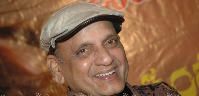 టాలీవుడ్ లో జూనియ‌ర్ల‌పై సీనియ‌ర్ల దాడి ఇంత దారుణ‌మా!