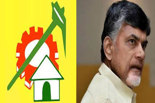 జంప్స్ విషయంలో బిగ్ షాక్ ? ఉత్తరాంధ్ర నుండి బాబుకు బాంబ్ లాంటి వార్త ?