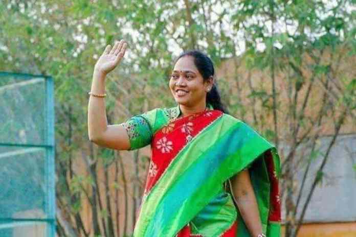 సుచ‌రిత విష‌యంలో అస‌లేం జ‌రుగుతోంది? జ‌గ‌న్ అంత ఫోక‌స్ ఎందుకు పెట్టాడు?